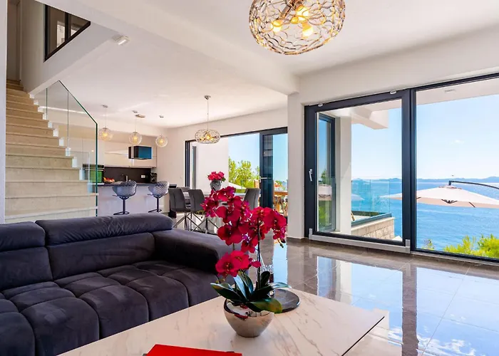 Grandiosa * Blato (Korcula)